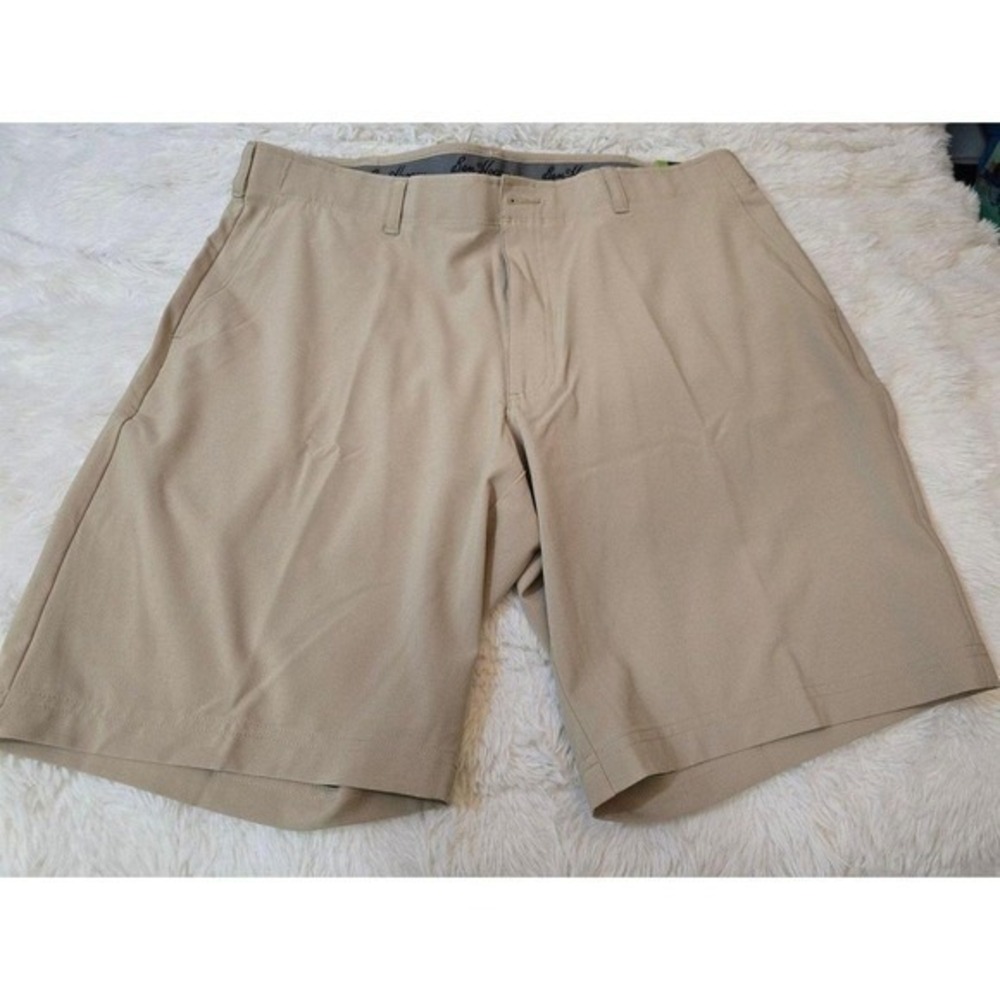 NWT Ben Hogan Men's Performance Golf Shorts Chinchilla Tan Khaki UPF 50 Size 40